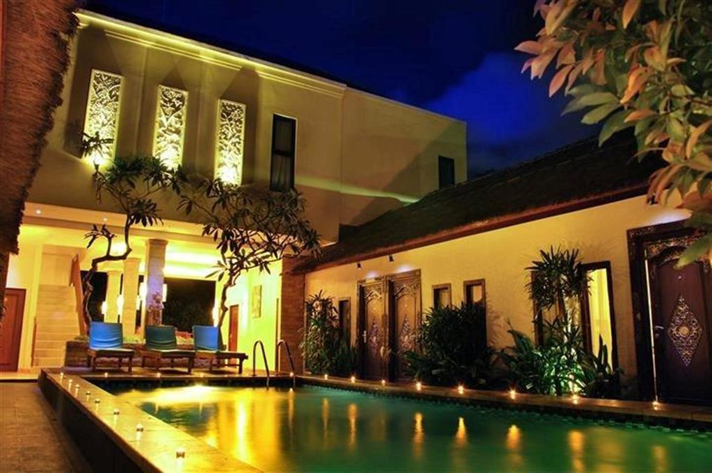Coco De Heaven House Hotel Jimbaran Kültér fotó